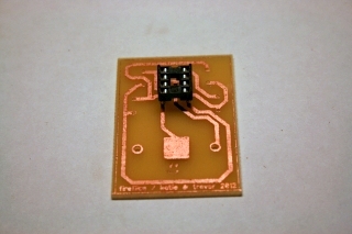 assembling the IC socket