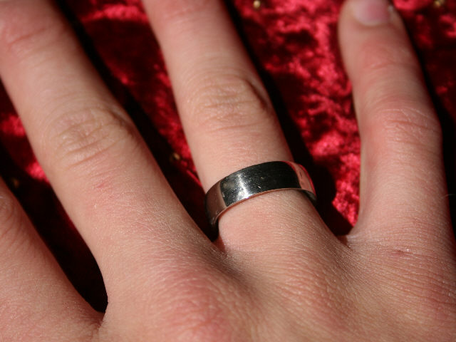 Ring Hand